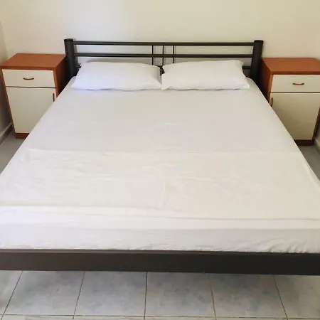 Ξενοδοχείο με διαμερίσματα Birapart